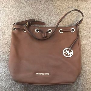 Michael kors purse and matching wallet